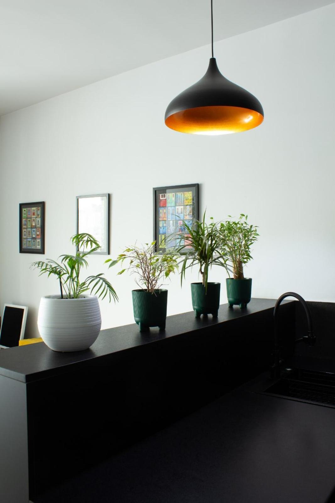9Th And 6Th Floor Stylish Apartments With Mountainvista Бишкек Екстериор снимка
