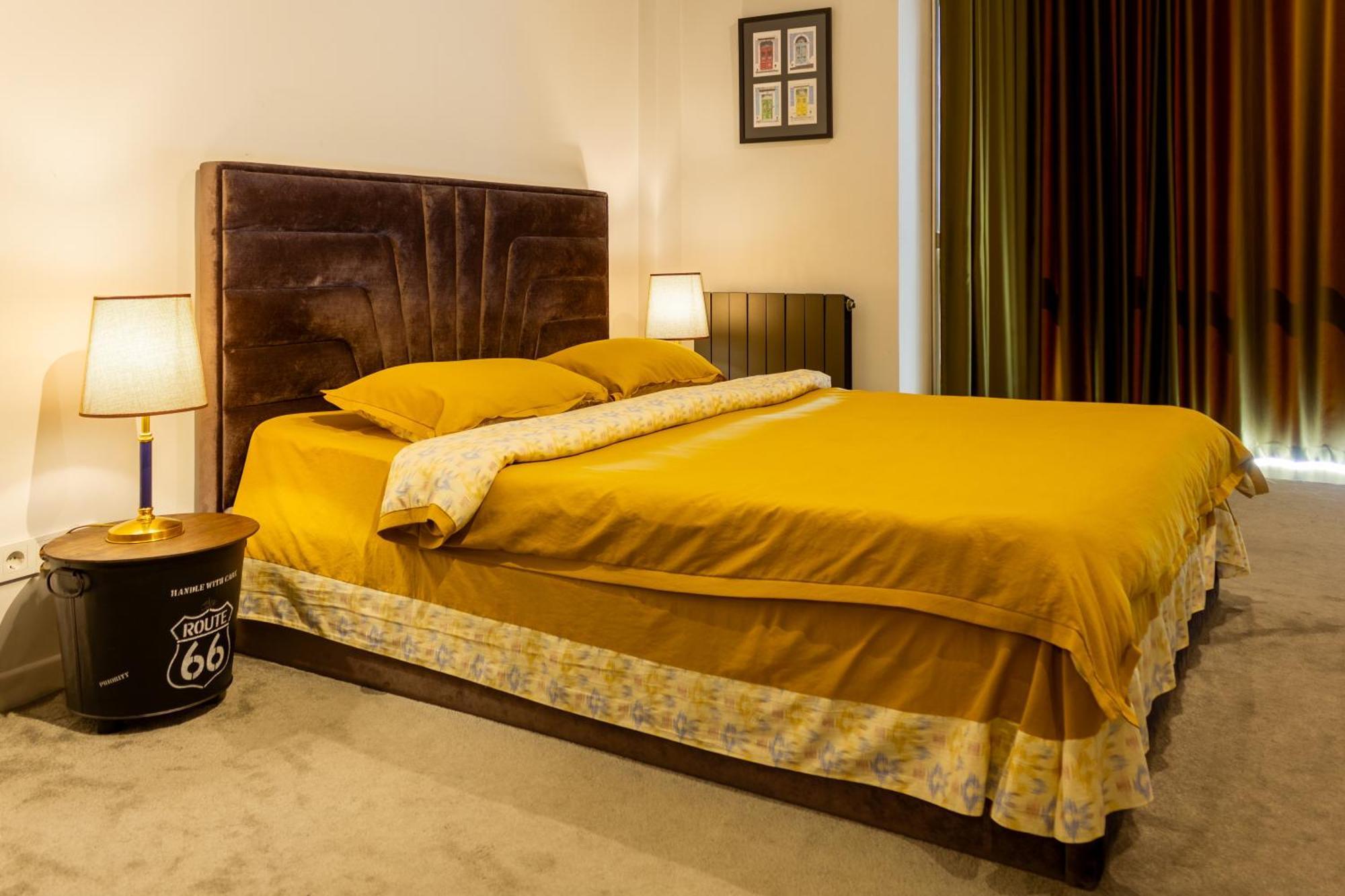 9Th And 6Th Floor Stylish Apartments With Mountainvista Бишкек Екстериор снимка