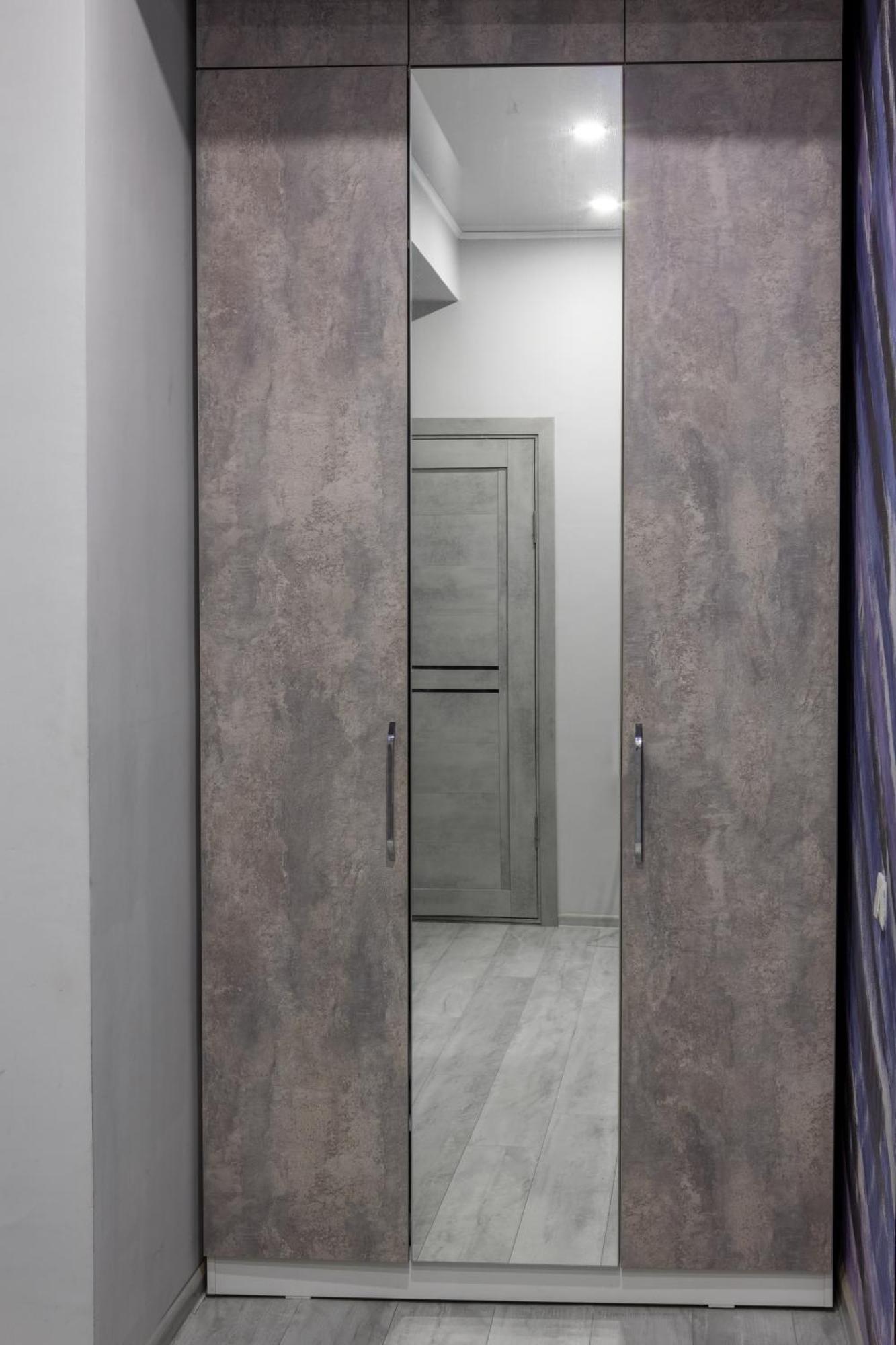9Th And 6Th Floor Stylish Apartments With Mountainvista Бишкек Екстериор снимка